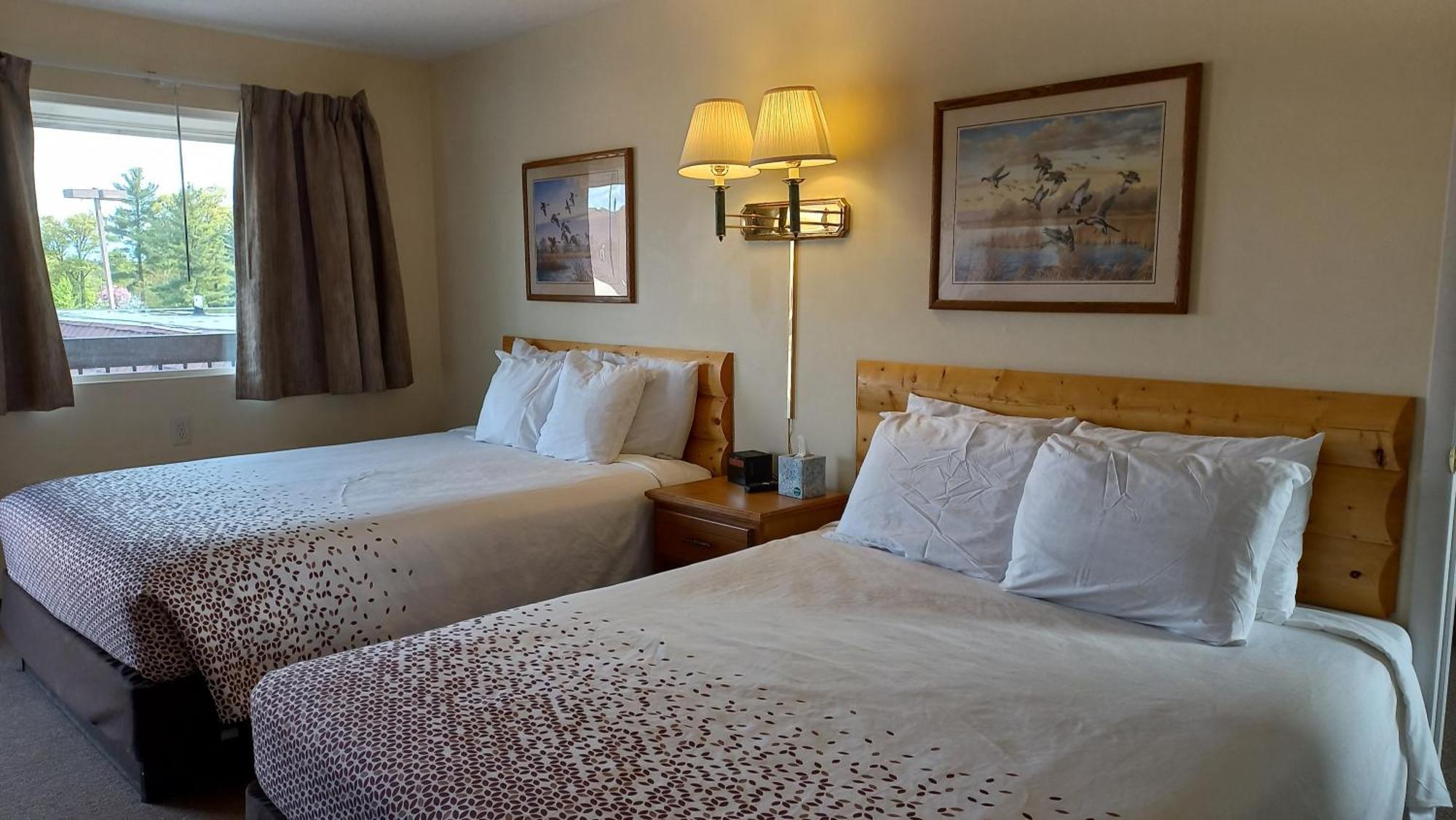 Grantsburg Inn Kültér fotó
